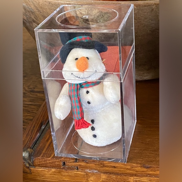 Stuffed Snowman - Picture 7 of 10